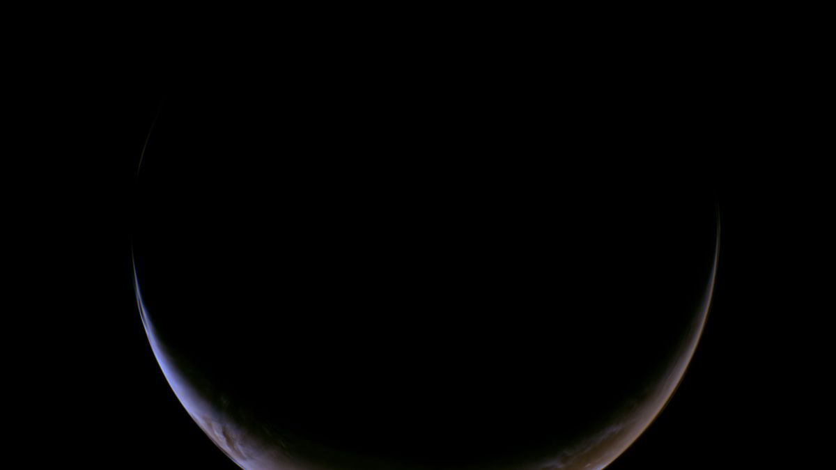 Psyche’s Pivot: A Spacecraft‑Born Snapshot of Mars